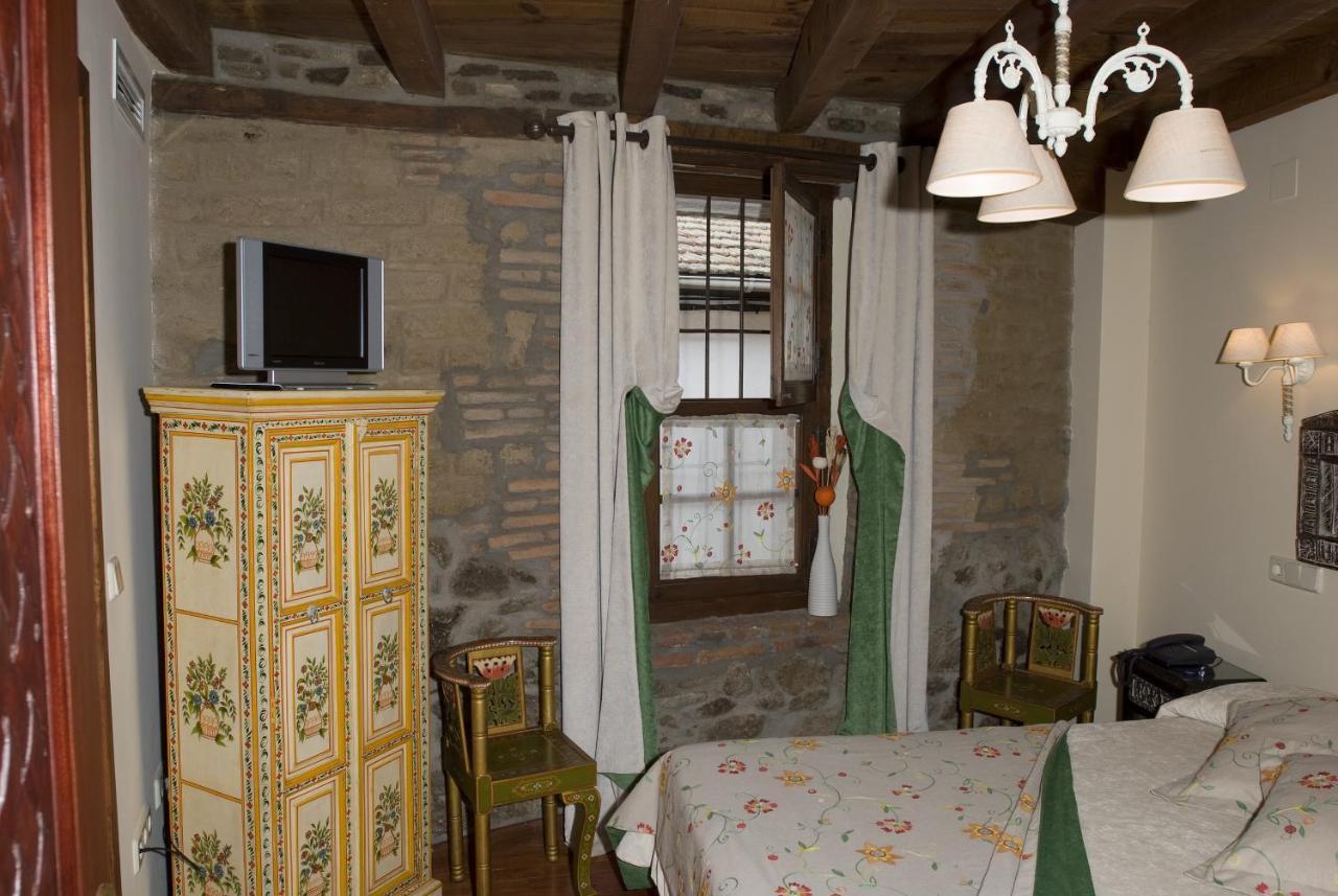 La Posada Del Tietar Santa Maria del Tietar Екстериор снимка